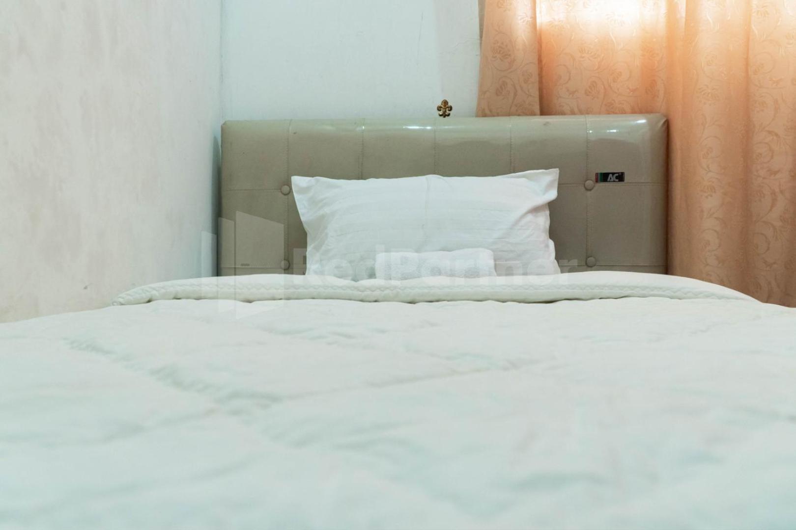 Asri Residence Near Jalan Iskandar Muda Medan Mitra Reddoorz Buitenkant foto